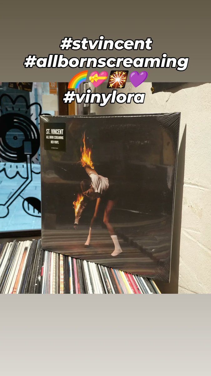 #stvincent #allbornscreaming 🌈💝🎇💜
#vinylora #vinylcollection #vinylrecords #vinyljunkie #vinylcommunity #vinylstore #vitoriagasteiz #aldezaharra #lacorre #saveyourlocalrecordstore #instavinyl vinylora.com