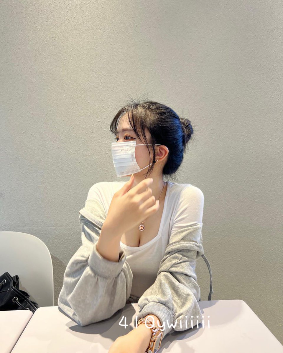 認真問…
現在真的還有人是先確認關係
才發生關係的嗎？ https://t.co/jC6RrYSHjk