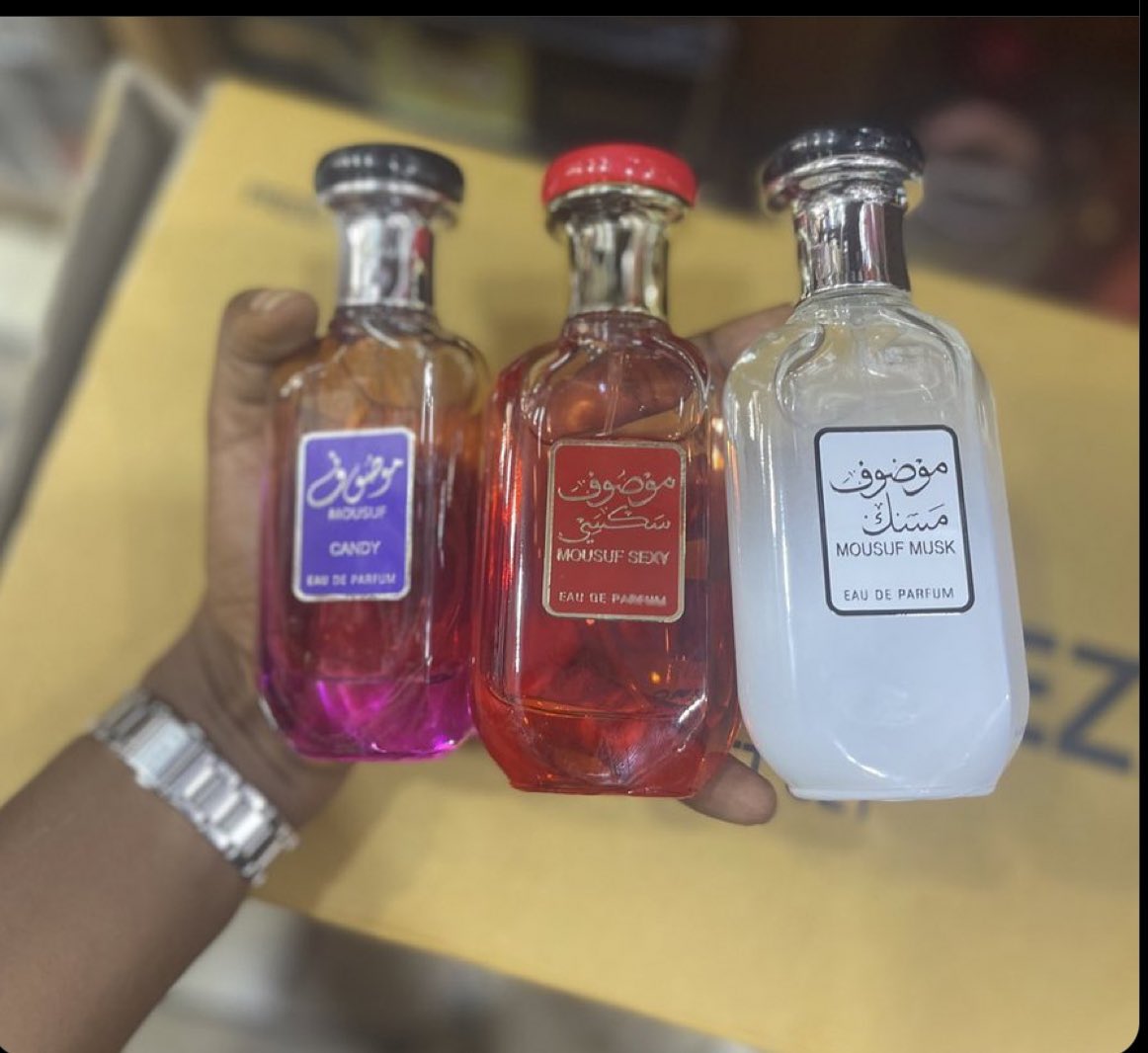 We have 3 of these left to GIVEAWAY, pls be in Lagos.. preferably Isolo or pay for your delivery. It’s all about smelling nice in May😁 @Aunty_Akanke