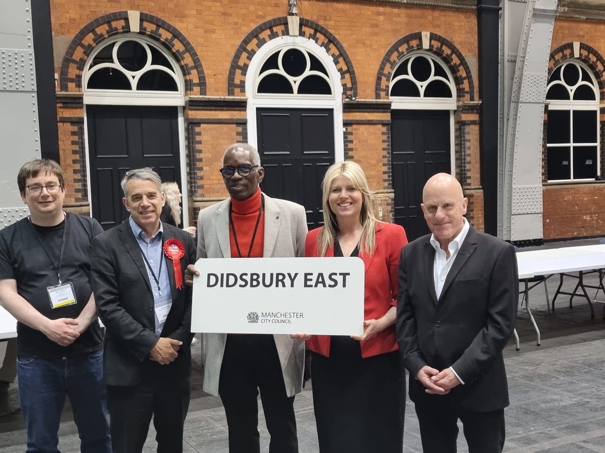Thank you to all who voted. Thank you to the wonderful team of Labour councillors, officers and campaigners for making a positive difference in our community and in our city. Very proud to serve with Leslie Bell, James Wilson ⁦<a href="/Andrew4Didsbury/">Andrew Simcock</a>⁩ ⁦<a href="/JeffSmithetc/">Jeff Smith</a>⁩ 🌹🌳🐝