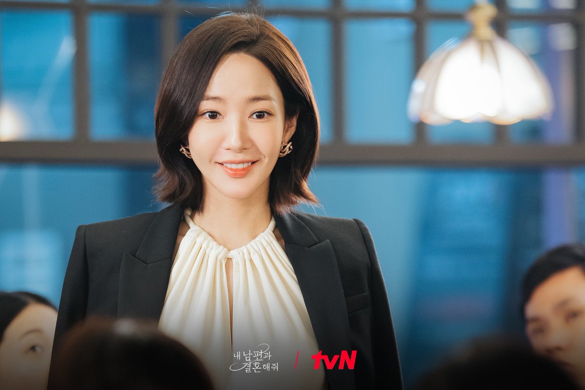1 actress, 4 roles

#พัคมินยอง #parkminyoung #박민영