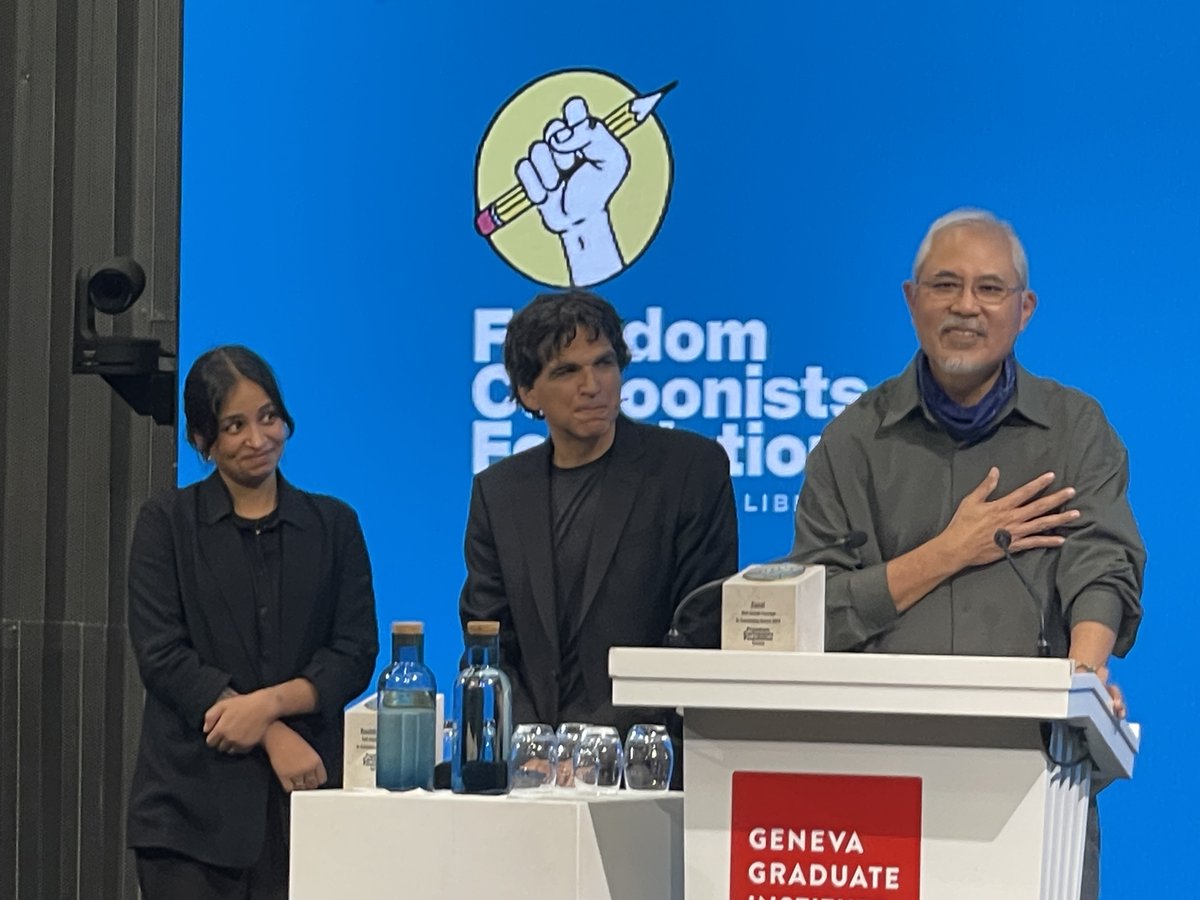 Congratulations to Zunzi of Hong Kong and Rachita Taneja of India (@SanitaryPanels) for winning the 2024 Kofi Annan Courage in Cartooning Award from @FreedomCartoonists. Both showed courage in speaking out despite increasing censorship pressure. On stage with @PatChappatte.