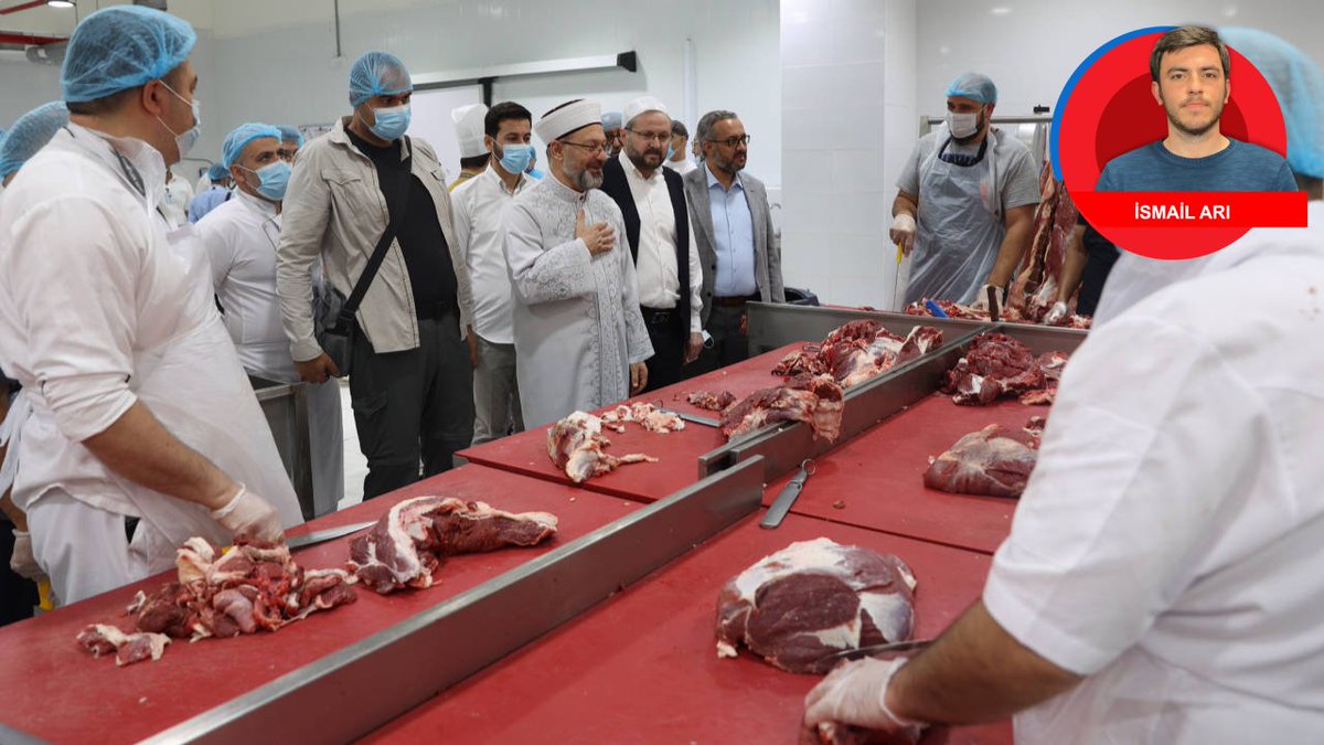 Bir kuş sütü eksik Şükredin diyen Diyanet’in aday din görevlilerine verdiği yemekte bir kuş sütü eksik. Sık sık biftek ve kebap gibi et yemeklerinin en lezzetli malzemelerle hazırlanması isteyen Diyanet, “Sebze yemekleri bile bol etli olsun” dedi birgun.net/haber/bir-kus-…