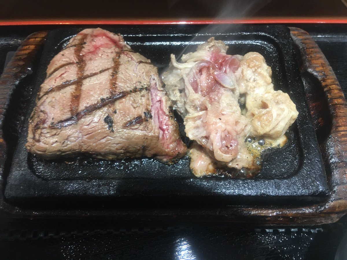 感動の肉と米

ロースステーキセット＋追い肉ヴォルケーノカルビ

ヴォルケーノカルビには生卵が付くのですき焼き風にしたが元々のお肉に濃ゆい味付けされており、そのままが一番旨いかなと。ロースステーキと合わせて米６杯ぐらい頂き満足。御馳走様でした。