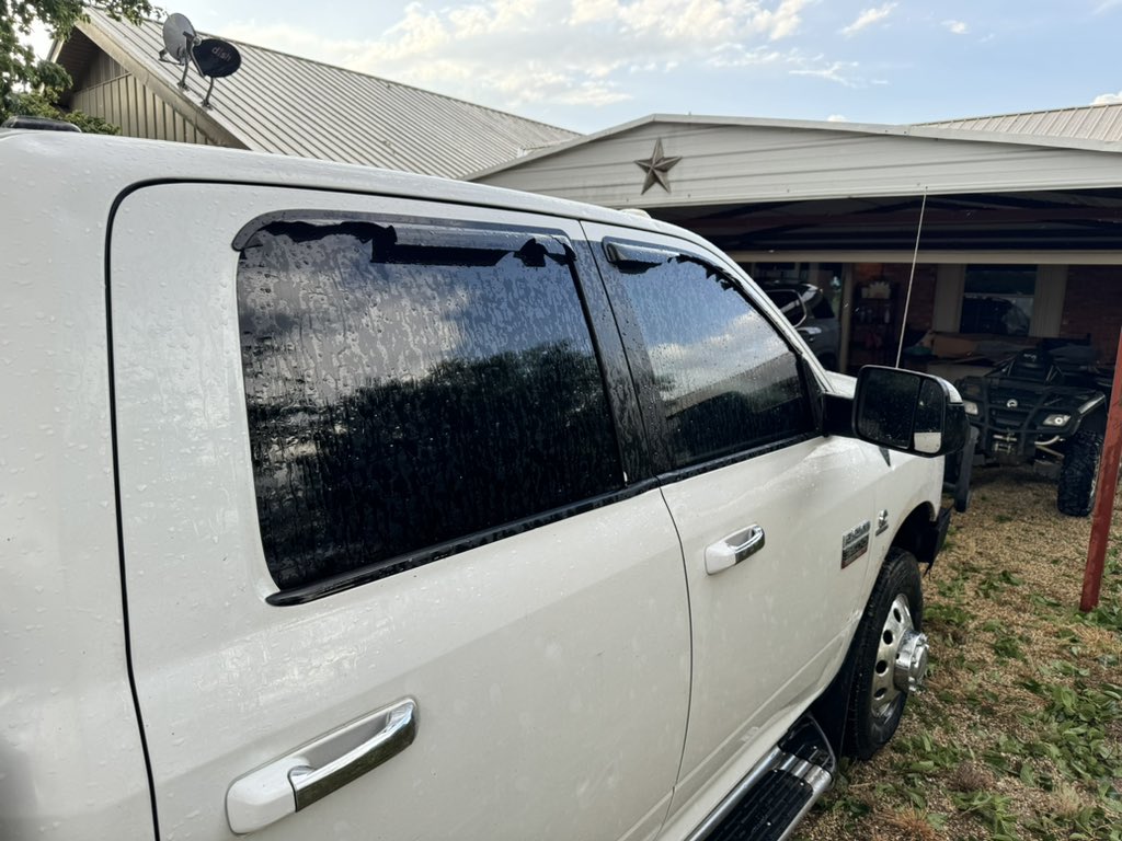 So, here’s what the ol’ @RamTrucks tow pig endured. Lots of windows blown out in Fluvanna. I’m definitely better off than others.