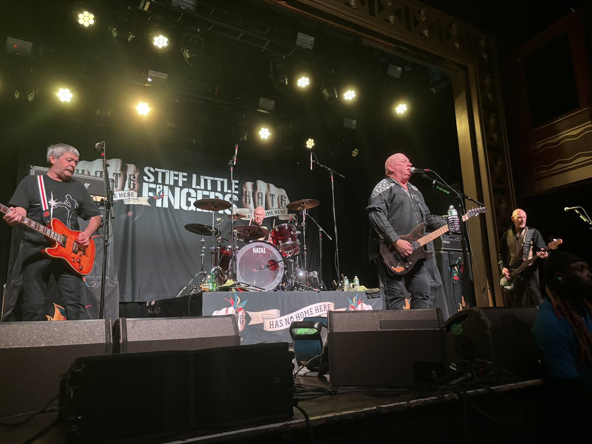 Great show by Stiff Little Fingers. I’ve been listening to them for over 40 years and they never disappoint. Thank you @RigidDigits #HateHasNoHomeHere #Punk
