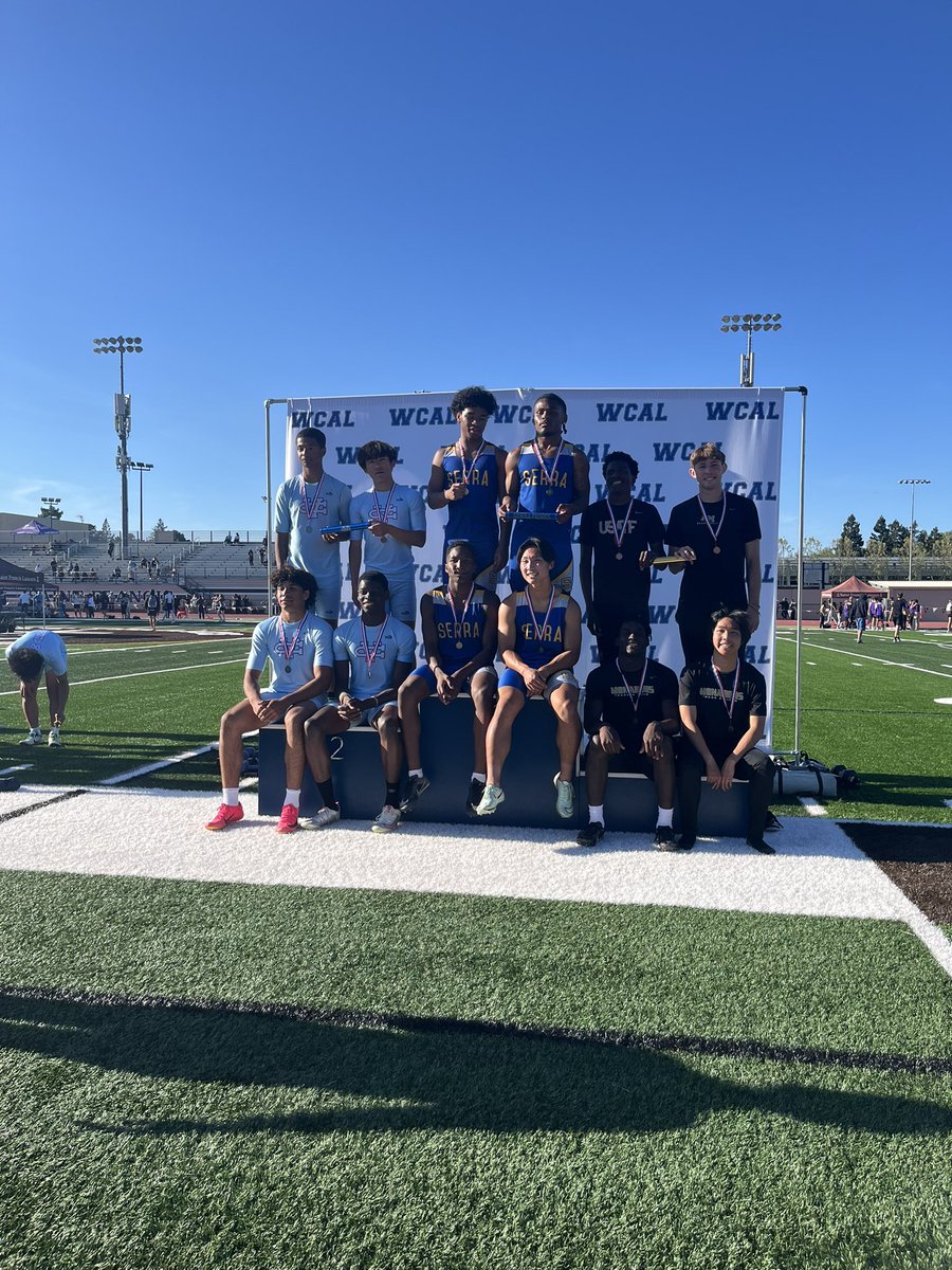 Blistering time of 41.77 by the 4x1 team for the win and new school record! @Chrisyoon32 @JeovanniHenley @jusiahvinson @TheJadenGreen3 @PadreAthletics @SerraSanMateo @WCALSports @CCExpress