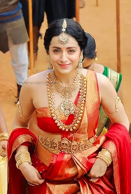 GMtIy9Wa8AAY2h6?format=jpg&name=small