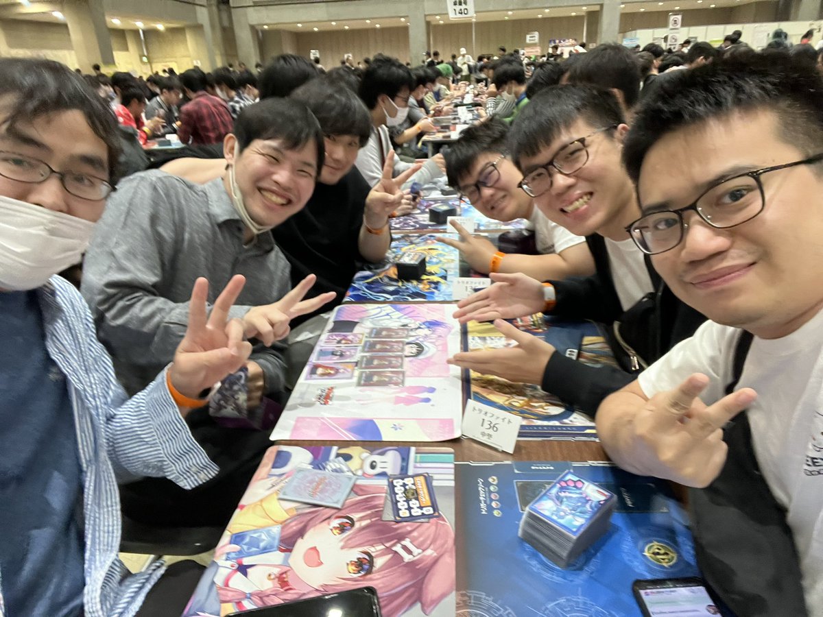 ryanloolion tweet media