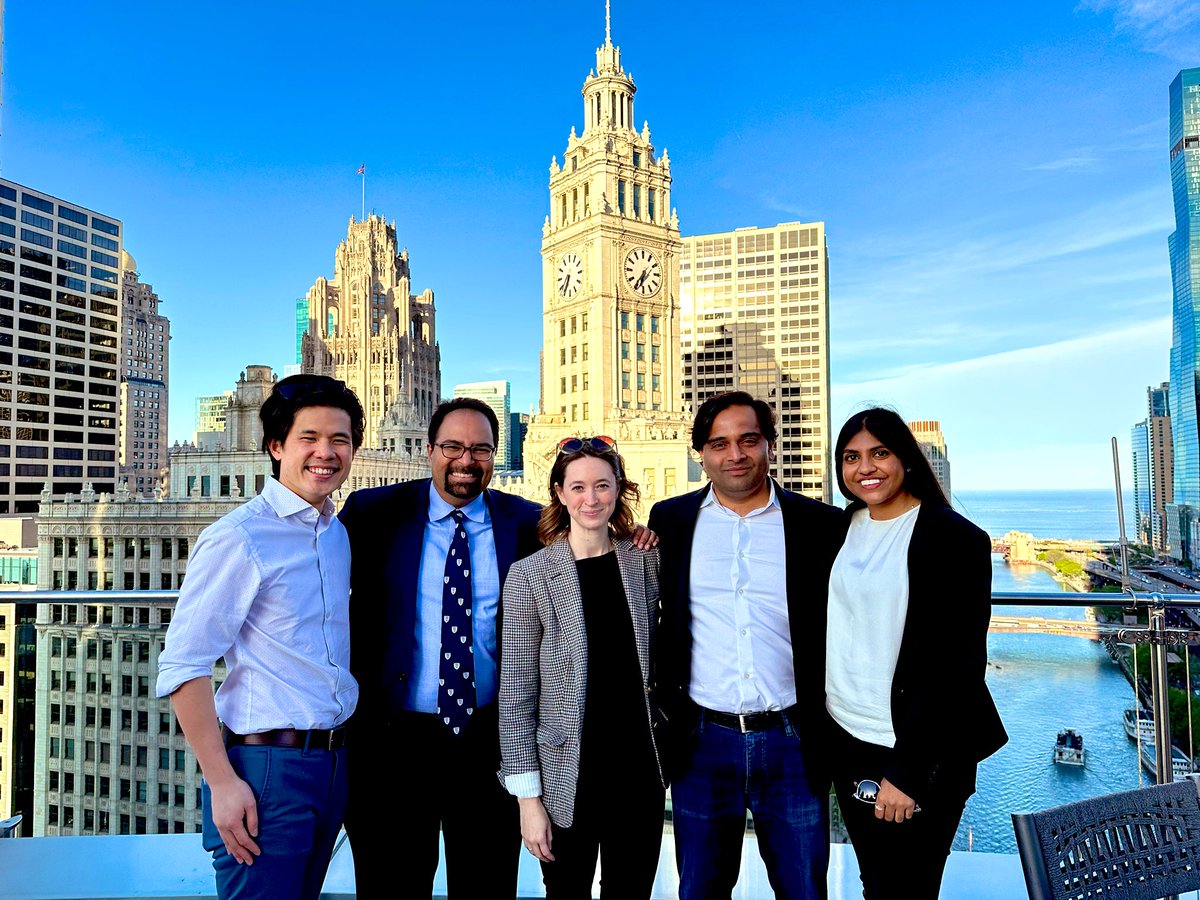 #HOPLive24 | Fantastic to spend time with friends & colleagues at #HemOnc Pulse 1st annual meeting | 🙏 @chadinabhan for organizing ! @doctorpemm @HannahGoulart @Daver_Leukemia @HimaglobinA | @HemeReports @Dr_Mike_Fradley @tmprowell @KSharmaMD