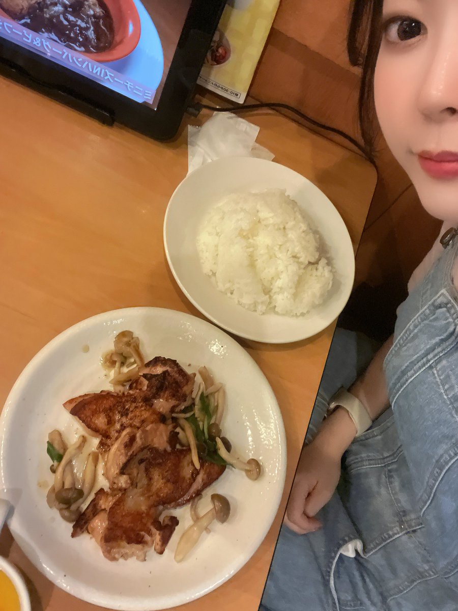 ごはん食べてきます🍚
13:30くらいに戻る予定です！後半もいっぱい加速したい🏃‍♀️
#アリーナふじみ野店 さま
#PR