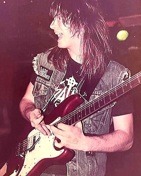 Whatever feelings that guy has, that's his problem, not mine. - #RitchieBlackmore 

#GaryHolt 
#BOTD🎂

#Exodus - Bonded By Blood Live at Dynamo Club, 1985.
youtu.be/c0Kvzrxtwq8?si…

youtu.be/iVf3wYkhnOk?si…