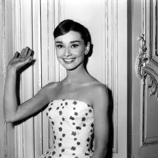 merlinpapin3's tweet photo. .@FredOL69007 .@tbarnaud Top de mes Tweets les plus vus hier                                                                                                  

   #SondageStreep 
Indice #AudreyHepburn 
Resto chez #AméliePoulain 
Cabaret #Patachou
Anniv #JeanFrançoisDavy https://t.co/OPcYWwkU3m