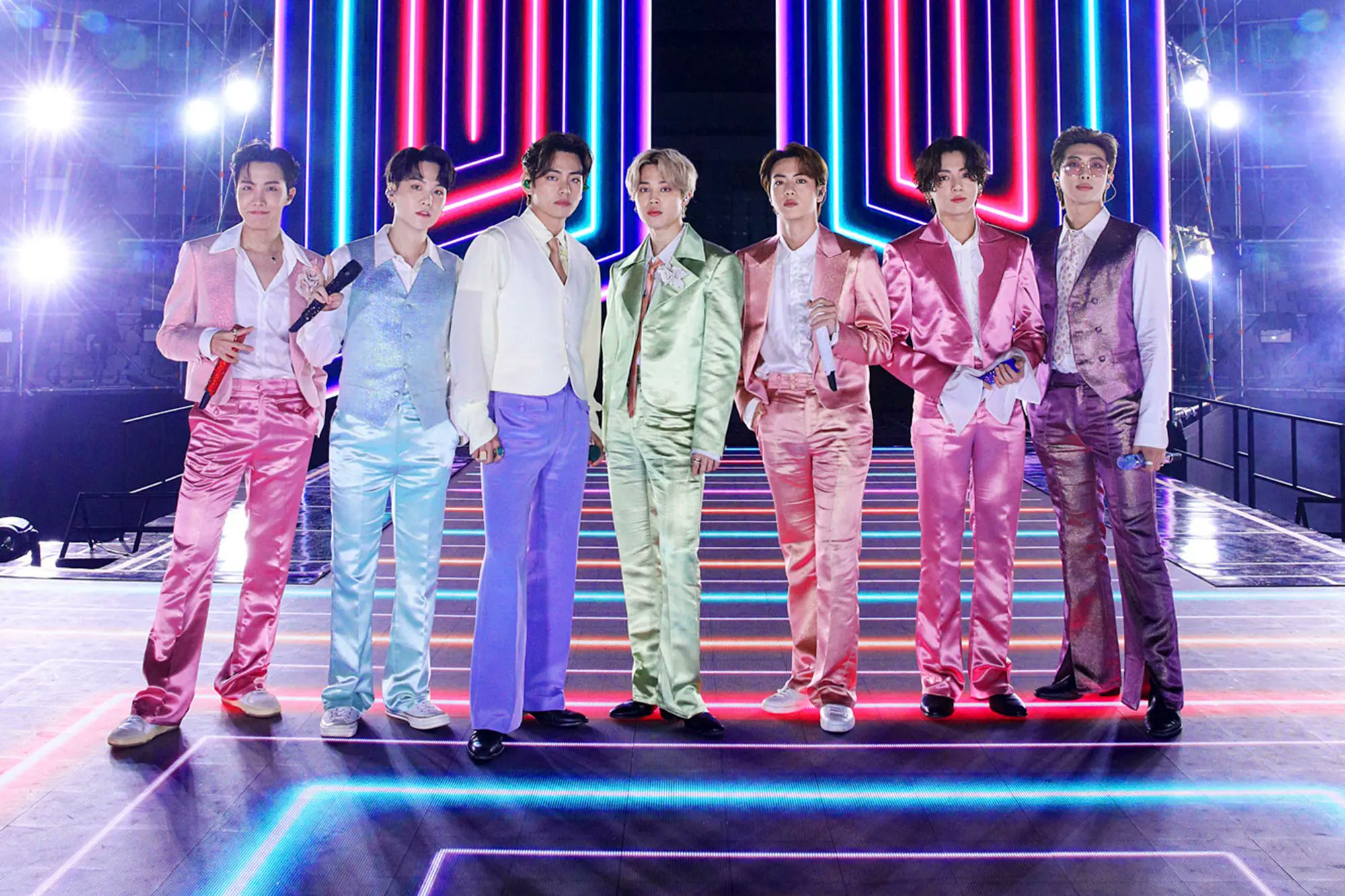 BTS・JIMIN、K-POPソロ歌手の「ビルボード新記録」を更新 | KBS