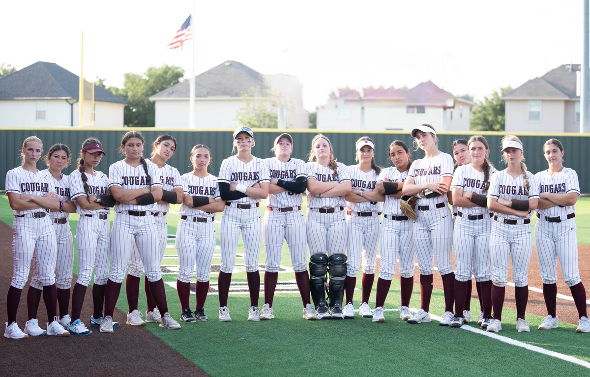 Cinco Ranch takes game 2 against Bellaire 8-1 tonight!!Elimination game at 11am tomorrow at Cy-Lakes HS. Time to pack the stands again! LET'S GOOOOOOO!!!
#CPOE #winorgohome #notdoneyet 
@5RanchSoftball  @cinco_school @CincoAthletics @KatyISDAthletic @vypehouston @KatyTimes