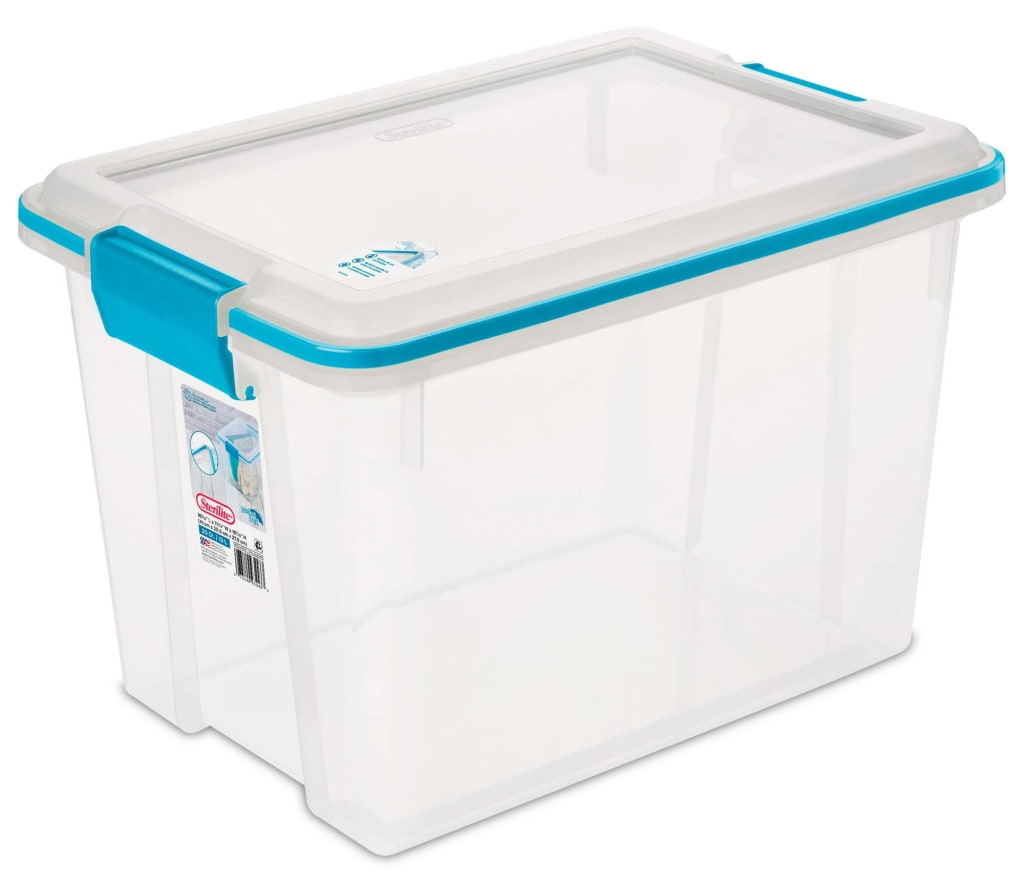 #Walmart #Walmartdeals Sterilite 20-Quart Storage Box w/ Latching Handles-$6.97 $10 bussindeals.net/8eb7b