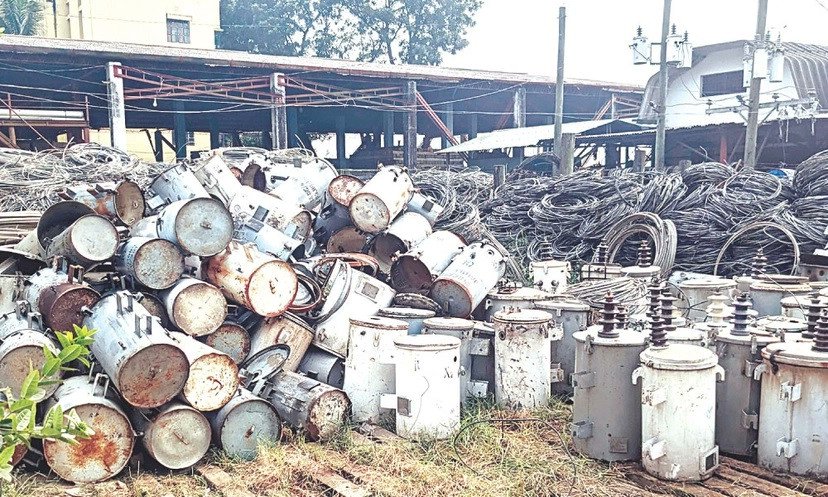 হোসেনপুরে বৈদ্যুতিক ট্রান্সমিটার চুরি