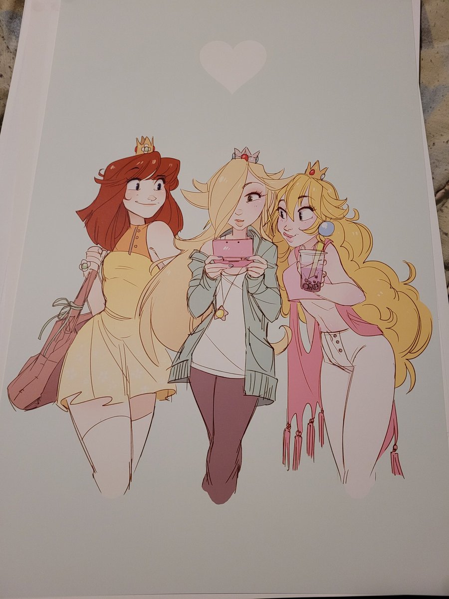 Reorganizing my collection and I found this print by @allimackart that I bought when she visited Seattle for GeekGirlCon 2018. It single-handedly made me a lifelong fan of her art and started my money-sink hobby of print-collecting. Please go support her and her works!