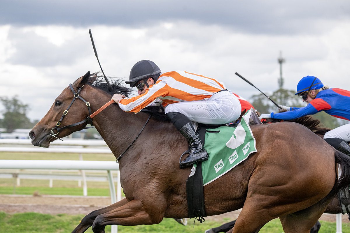 Congratulations to Scone Trainers Paul Messara & Leah Gavranich on a brilliant win in the TAB Highway with Gentileschi, giving the grand-daughter of Ortensia three wins from three starts this prep. Congratulations to all involved 👏👏