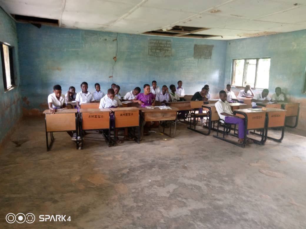 Apana Mixed Secondary School, Apana Popularly known as “School in the day, hoodlums hideout in the night” Welcome to today’s episode of #ObasekiPDPEdoSeries