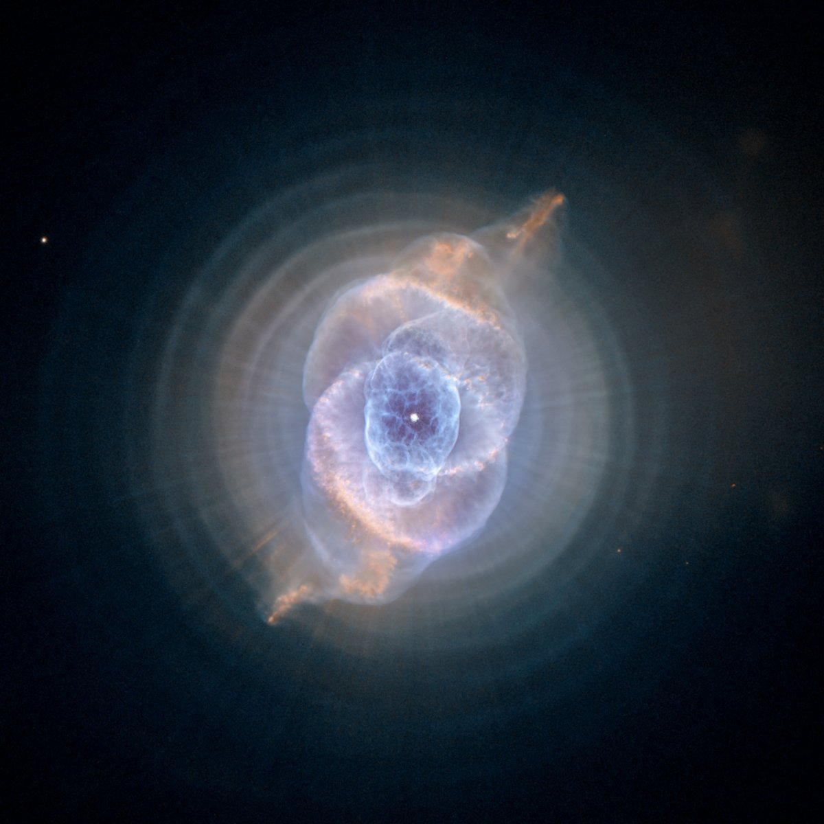 CALENDARIO HUBBLE
Nebulosa Ojo de Gato
📷 4 mayo 2002
#Astronomía #Hubble