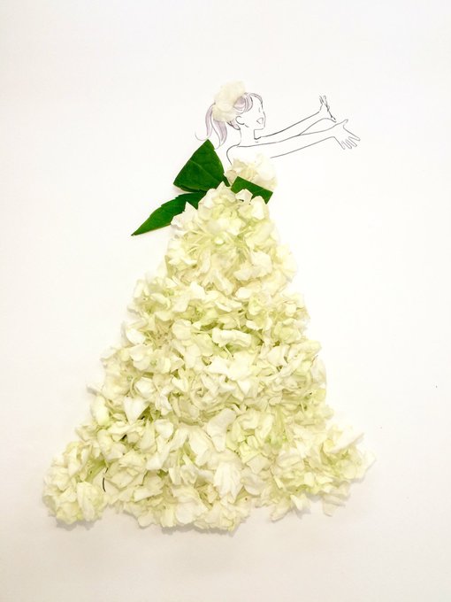 「flower green dress」 illustration images(Latest)