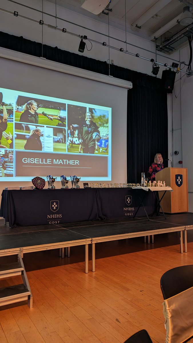 🏆 Sports Awards 2024🏆 A fantastic evening, celebrating the sporting achievements of @nhehs athletes this season 🎉 We had a phenomenal talk by @GiselleM18 - thank you for inspiring the next generation 👏🏻 #NHEHSsport #SportsAwards #celebration