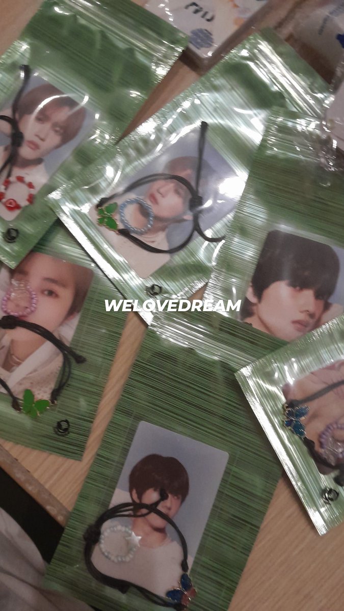 bolukkukkus's tweet photo. 💚FREEBIES THE DREAM SHOW 3 IN JAKARTA💚
by @paparararira, @rizkiaacha &amp; @S0UTHS0EUL_
📌GBK
🗓18 May 2024
⏰TBA

⚠️RULES⚠️
- RT&amp;LIKE this tweet
- Follow me (utk posisi)
- Limited stock
- Please don't throw away or sell!

See you~
#THEDREAMSHOW3inJAKARTA #TDS3INJAKARTA #NCTDREAM https://t.co/gOinumgmOV