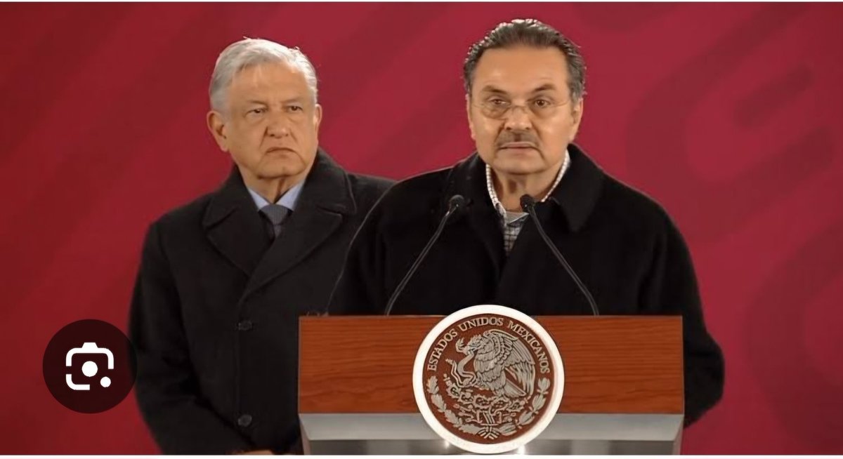 La acusación de @lopezobrador_ y @OctavioRomero_O contra @amparocasar, la directora de @MXvsCORRUPCION, demuestra que ambos perdieron el más mínimo sentido de la #decencia. De ser cierto lo que dijeron, lo cual deben probar, nada ganaban con ventilar publicamente un asunto entre…