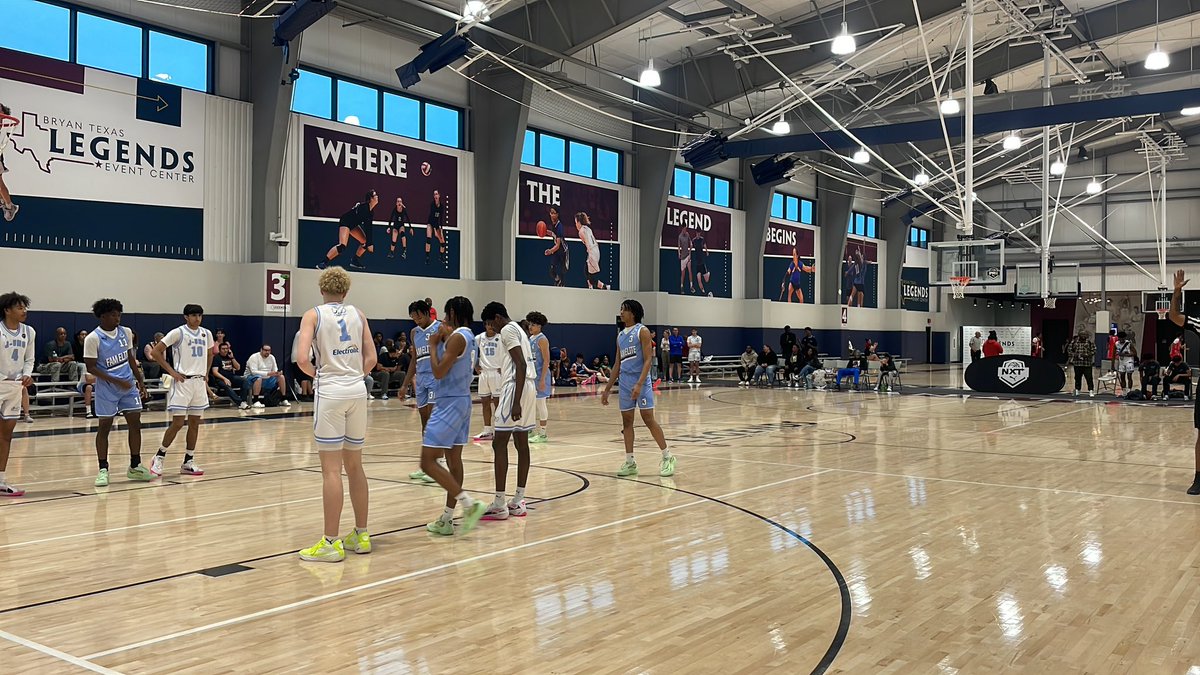 Day 1 Standouts @PRO16League College Station 🎥 ‘25 Davaughn Hueitt ‘25 Jaylen Fenner ‘25 Elijah Clemons ‘25 Elijah Black ‘26 Jonas Cruz ‘26 Kayden Johnson ‘26 Mike Banks ‘26 Xaiden Brown-Warren ‘25 Brandon Solomon Jr. ‘25 Jayden Cruz ‘27 Sasha Brown ‘27 Jaydan Spencer