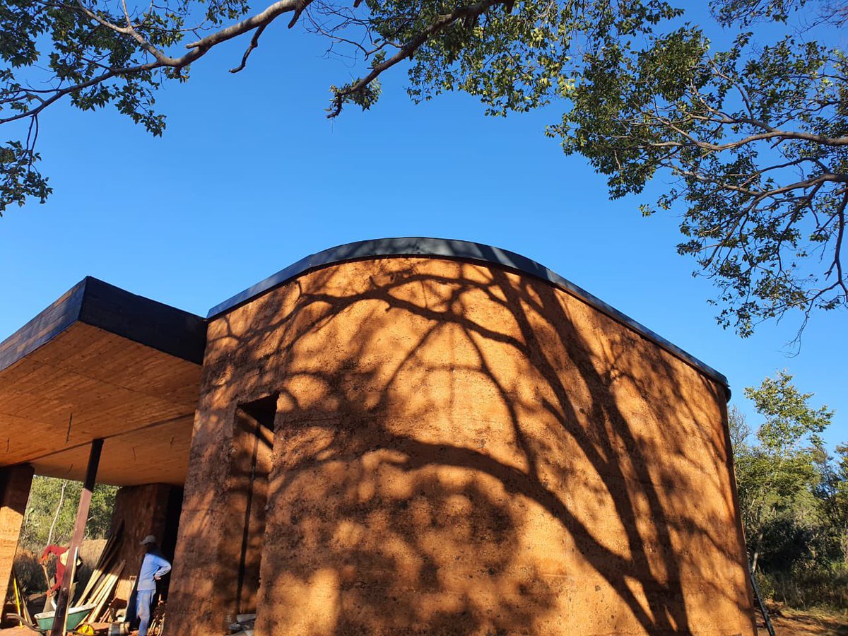 #earthhouse update! All wall copings are complete. Our ceiling is done and the next step is the floor! 

#rammedearth #SustainableFuture #womeninarchitecture