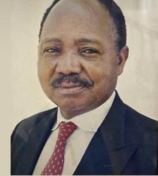 Inna Lillahi wa inna ilayhi rajiuun. 
Allah amsamehe makosa yake, amuepushie adhabu ya kaburi na amuweke mahali panapostahili peponi marhum Mustafa Mkullo