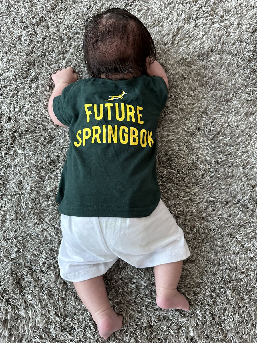 heeelize's tweet photo. The cutest little Arab Springbokkie 🇿🇦🇦🇪 https://t.co/msiWo5PhKQ