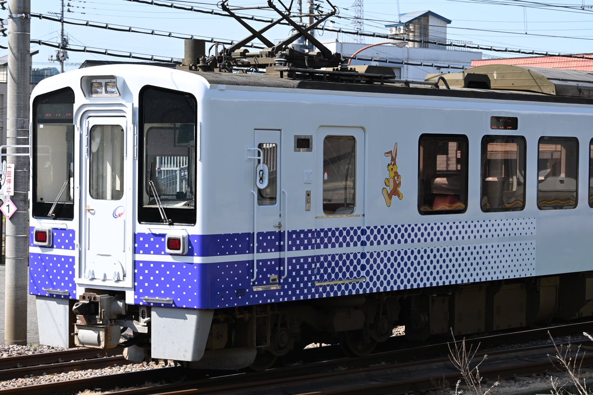 838M（ほくほく線） HK100-8