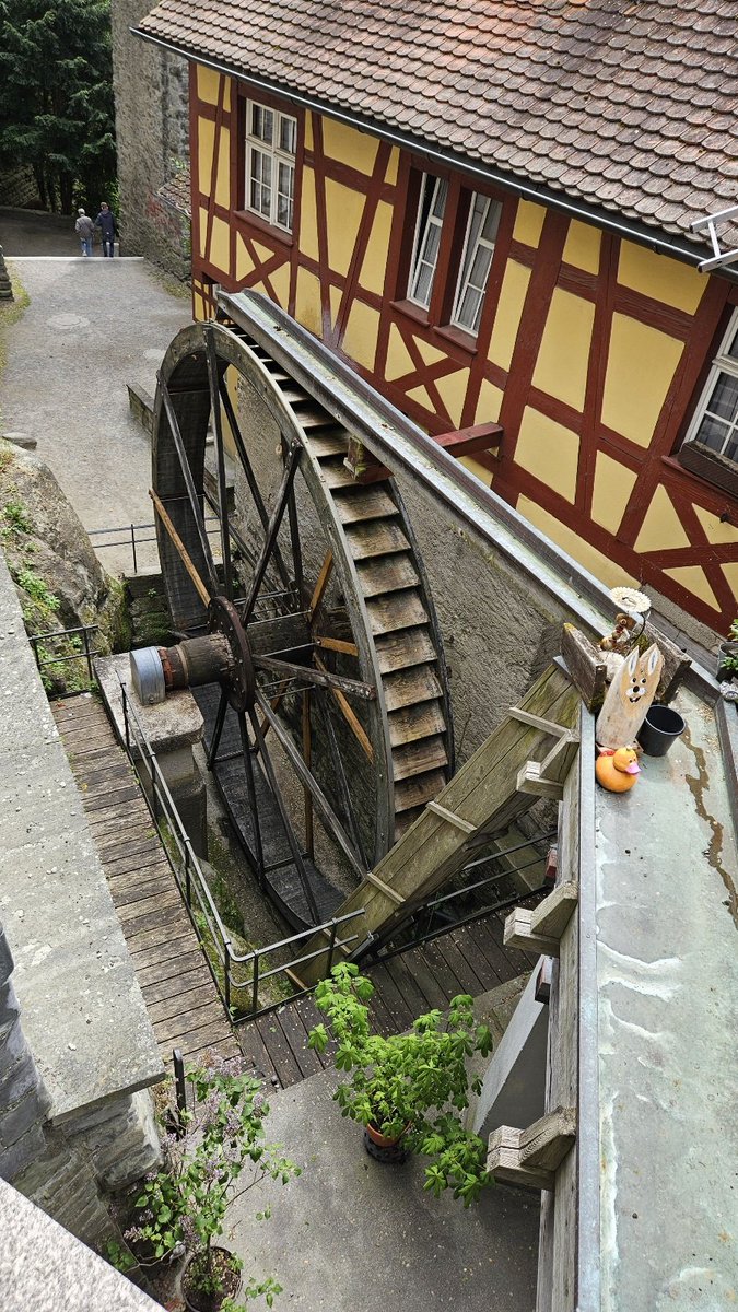 Altes Wasserrad an der Meersburger Mühle.