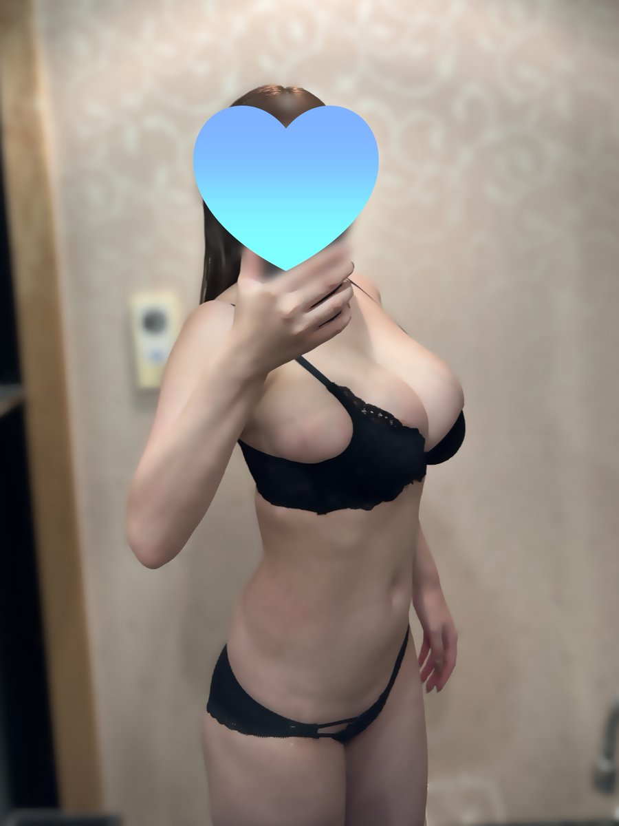 くっ、、苦しい、、、