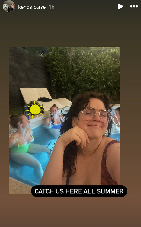 Hangingout in the pool with friends..sounds like a nice way to spend to a Friday night! #Station19 #SaveStation19