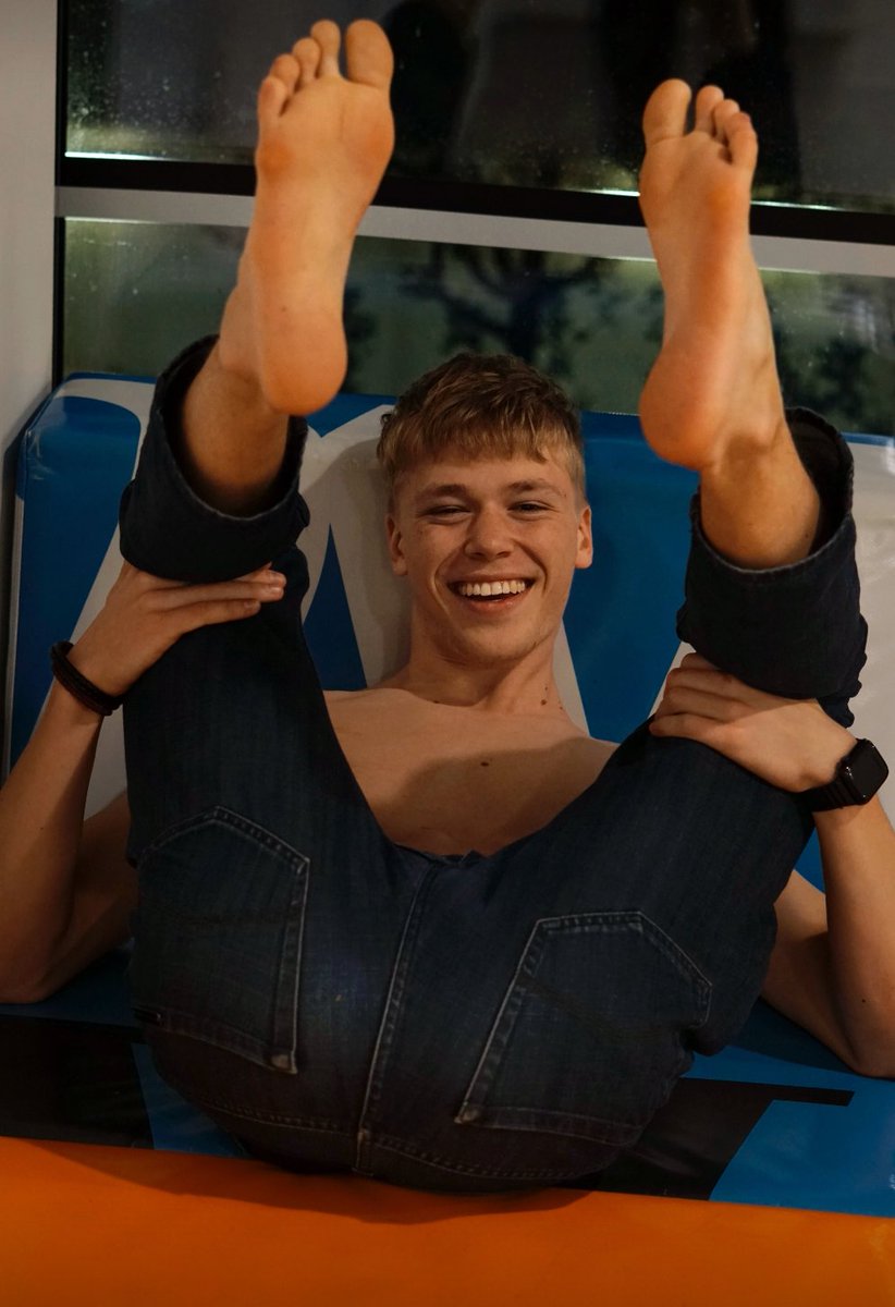 dannyblond's tweet image. Do you like the view?

RT for YES 💛

(link in bio for nakey me 😉)