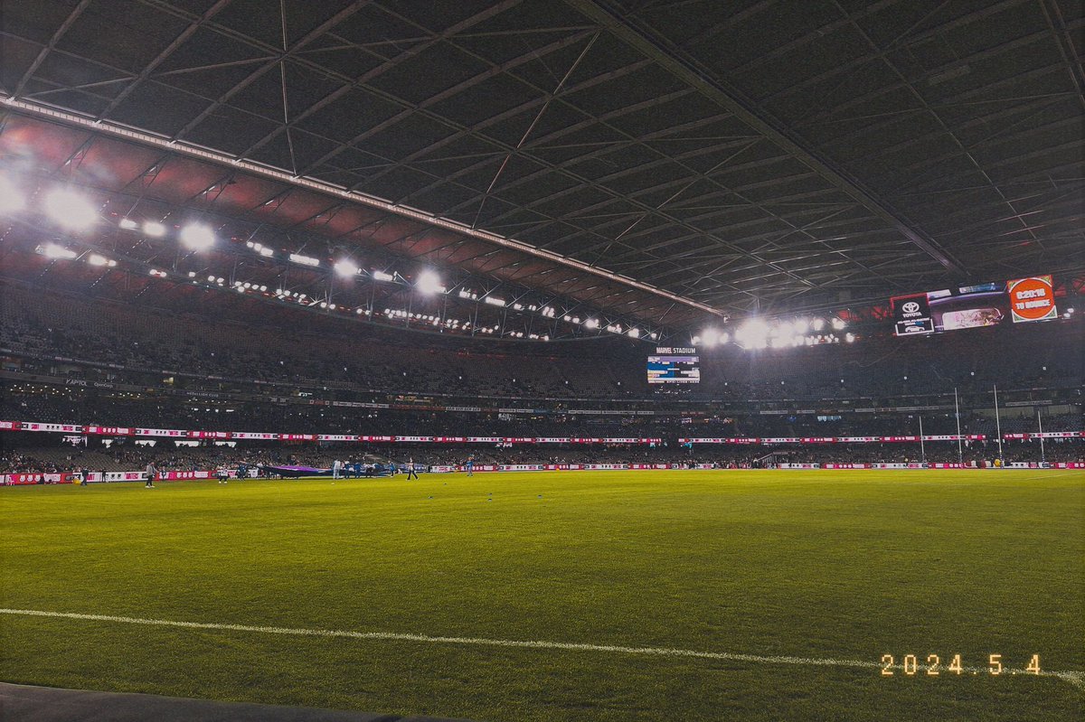 First Footie.

#gosaints
#stkilda 
#marvelstadium