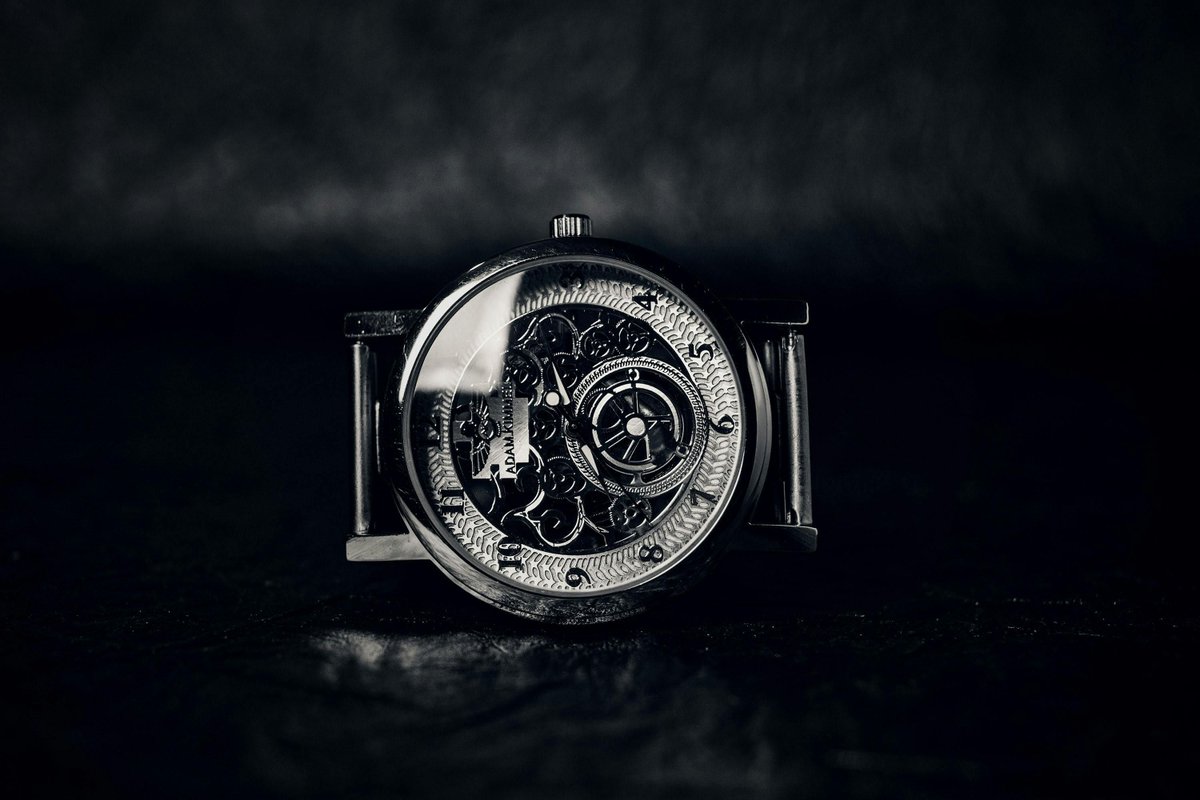 🙌 What is a chronograph, how does it work and how is it serviced? 🙌
Learn more here: 👇
buzzufy.com/blog/2022/09/0…

#chronograph #watches #watchtools #luxurywatches