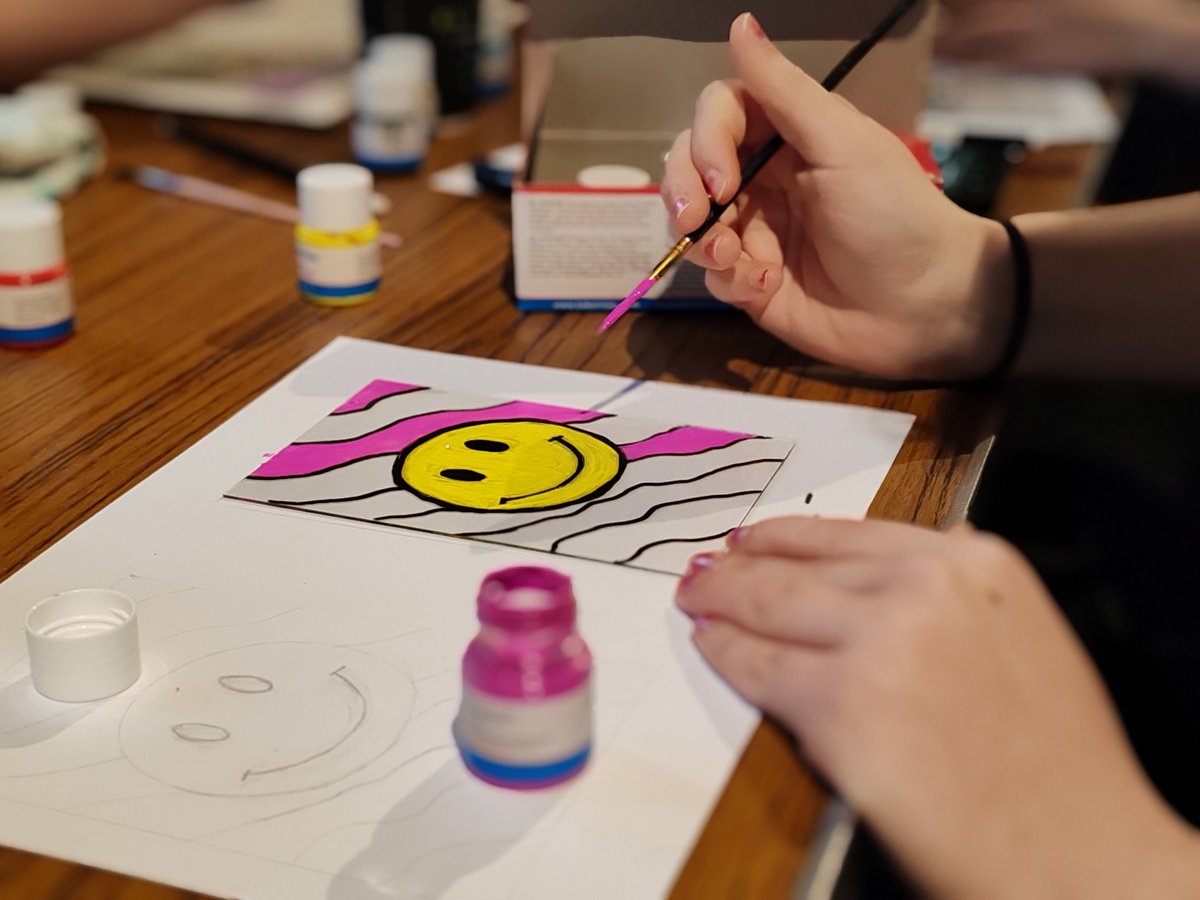 St Peters Church (@stpetersdinas) on Twitter photo Artists at work in St Peter's this week <a href="/GuidingCymru/">Girlguiding Cymru ๐ด๓ ง๓ ข๓ ท๓ ฌ๓ ณ๓ ฟ</a> <a href="/Girlguiding/">Girlguiding</a> Artists at work in St Peter's this week <a href="/GuidingCymru/">Girlguiding Cymru ๐ด๓ ง๓ ข๓ ท๓ ฌ๓ ณ๓ ฟ</a> <a href="/Girlguiding/">Girlguiding</a>