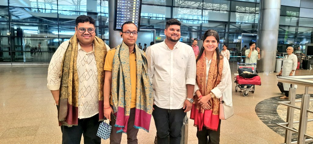 Delighted to welcome the delegates arriving at Hyderabad Airport for the prestigious 'Forum for Good Governance' event hosted at Taj Deccan, Banjara Hills. @iSinghApurva @kaushkrahul @narendrasharrma