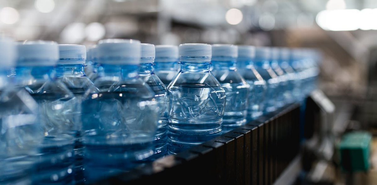 🎓@KeeleUniversity's #DeirdreMcKay: 'The environment appears to be drowning in #Plastic for the same reason that global temperatures continue to rise. #FossilFuels have remained cheap and abundant' @dccmcka 🥤 buff.ly/4dDjODB