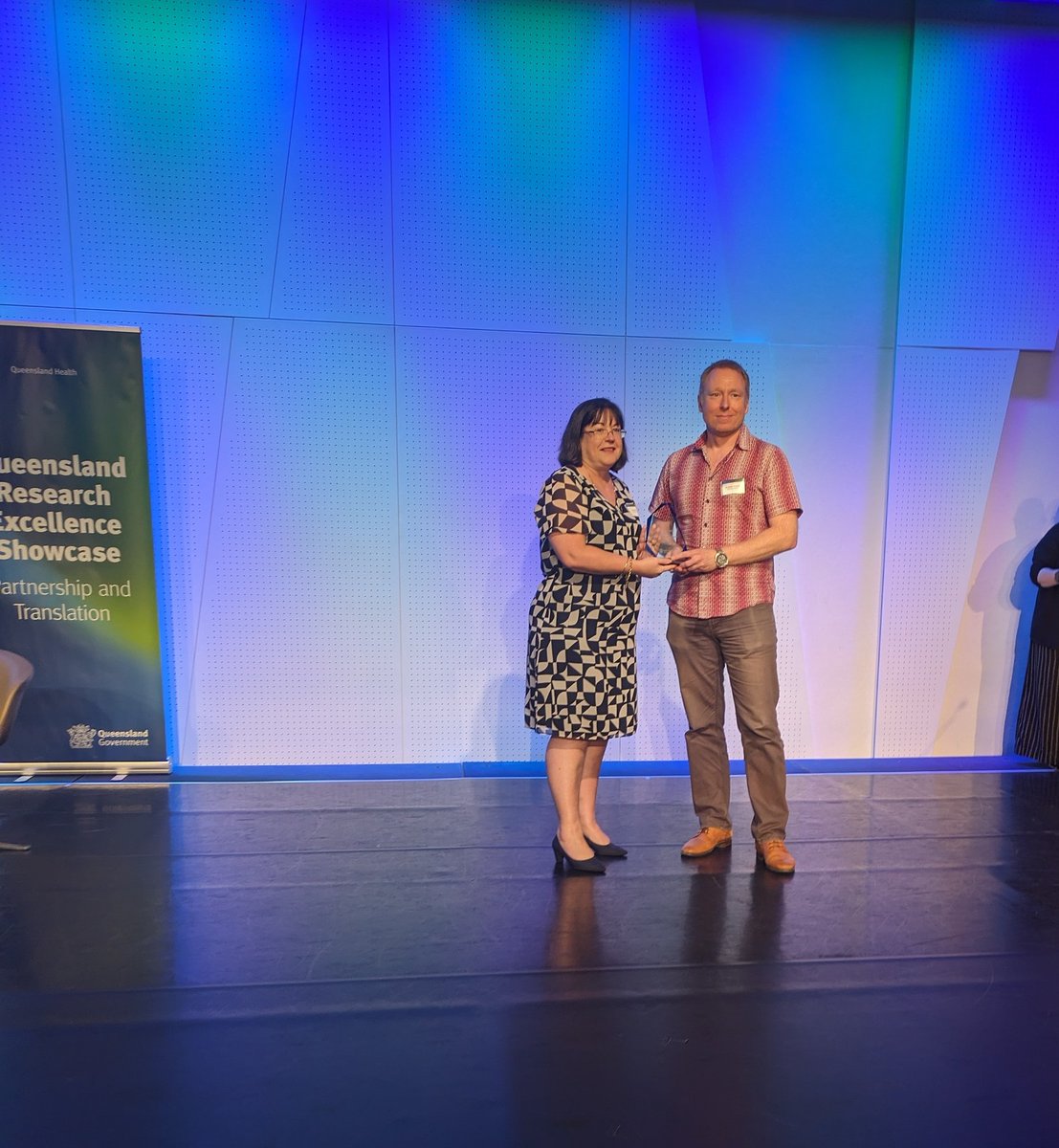 SNAPSHOTS from inaugural Queensland Health Research Excellence Showcase. @CCRG_Research's Oystein Tronstad wins People's Choice for Best Research Poster 👏🎉 READ MORE ccrg.org.au/news/queenslan…