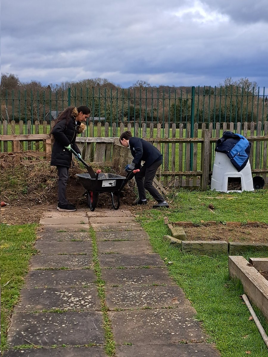 MeceScience's tweet photo. ECO/garden club are busy preparing the allotment for planting. https://t.co/V8l22Z5t9g