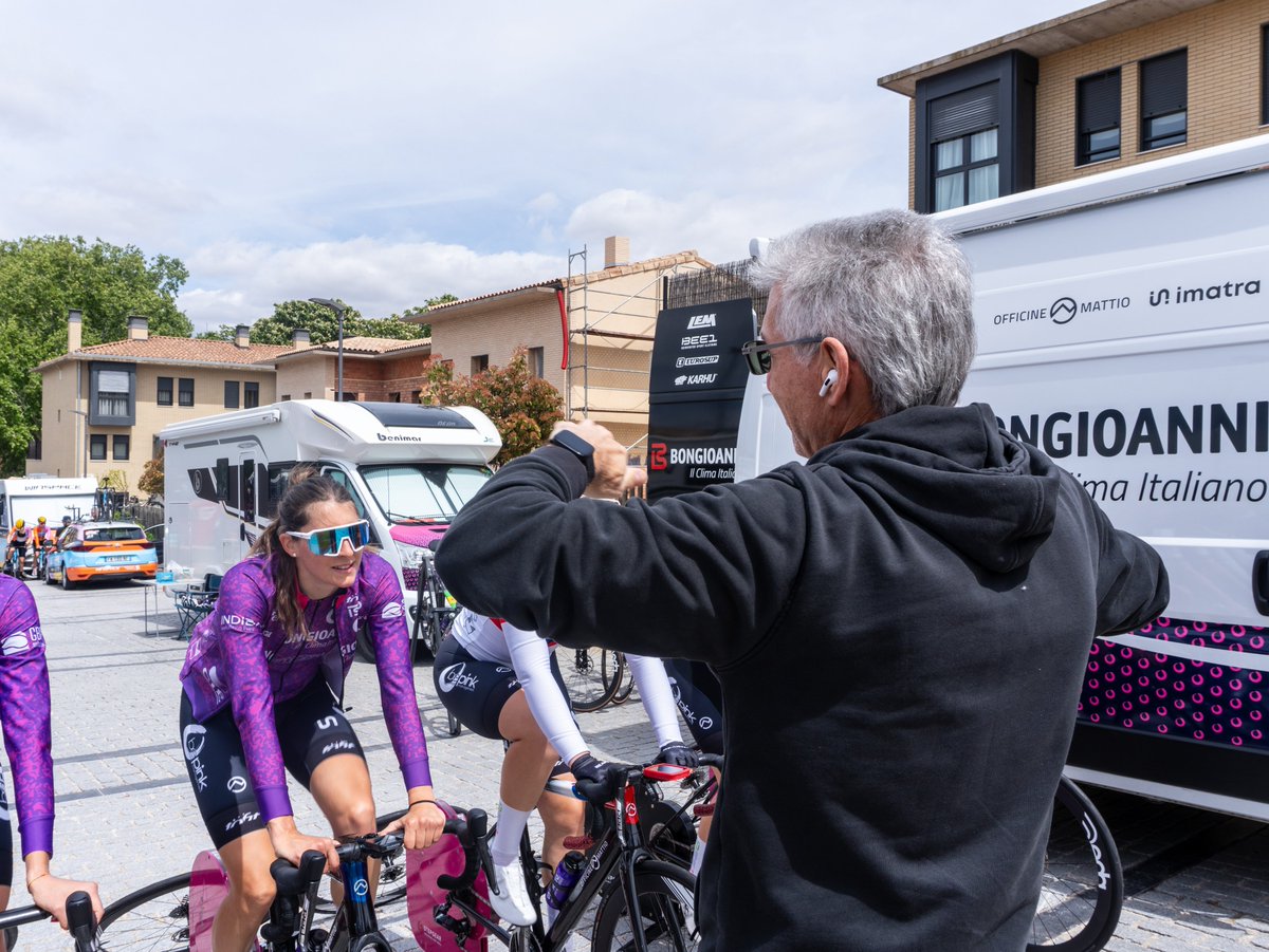 🤔🚴‍♀️ Cuando sabes que tienes por delante el segundo día de montaña

#EsenciaCiclista #LaVuelta24 #LaVueltaFemenina