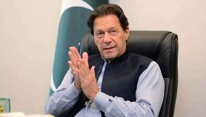 🔴 پاکستان کے سابق وزیراعظم عمران خان: 'ملک کے آرمی چیف جنرل عاصم منیر کی براہ راست رہنمائی میں، ملٹری اسٹبلشمنٹ نے پاکستان کی سیاست سے میری پارٹی کو ختم کرنے کے لئے ہر حربہ آزمایا'۔