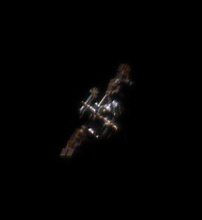 The Space Station last night as it flew over the UK, photographed with my 16' scope. @SpaceX Crew-8 isn't visible having relocated to the space-facing zenith port ahead of @BoeingSpace Starliner's arrival. #ISS #telescope #astrophotography