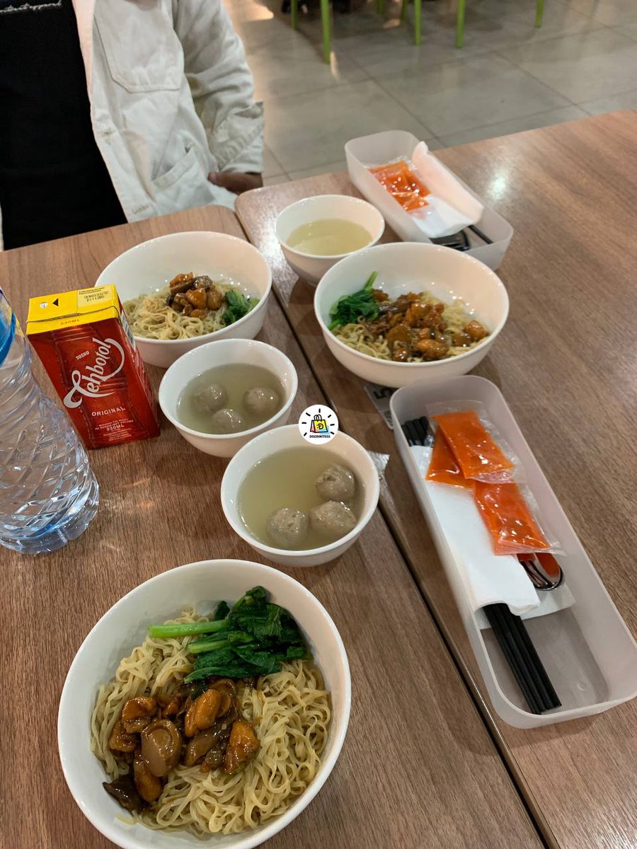 Pamer mukbang GM pake voc grab dinein🤤