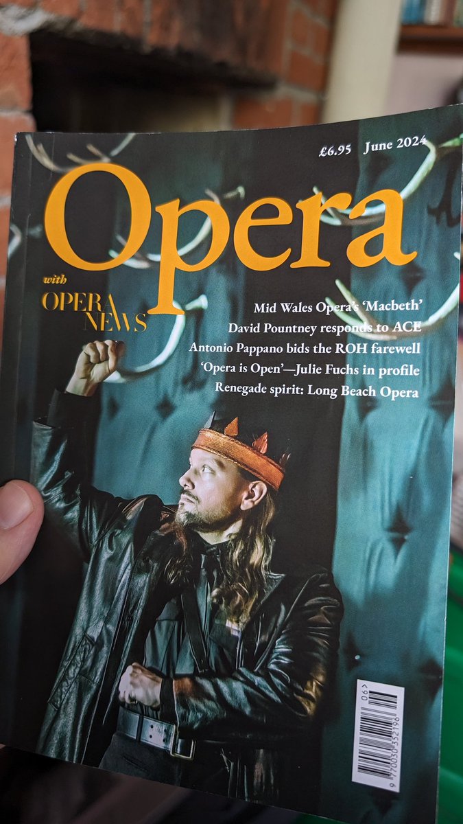 Three reviews by me in the June edition of @operamagazine including one of an event whose ineptitude made me angry. And I don't do angry.